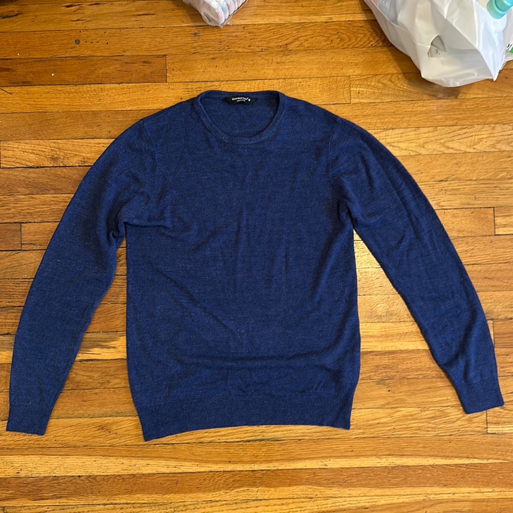 Men’s crew neck lightweight sweater